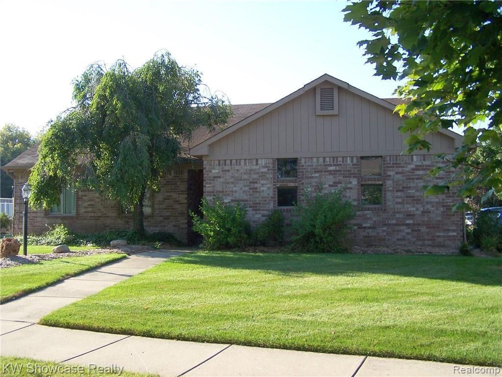 1031 Millbrook Road Canton, MI 48188 - Photo 2 of 24