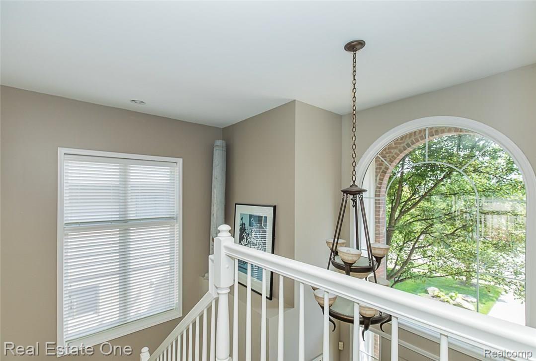 1311 Kentfield Drive Rochester, MI 48307 - Photo 31 of 39 Kentfield-P053.jpg
