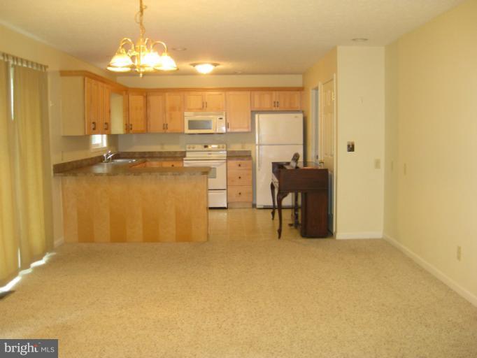 2164 Fulton Road Hedgesville, WV 25427 - Photo 16 of 18 KITCHEN/DINING AREA