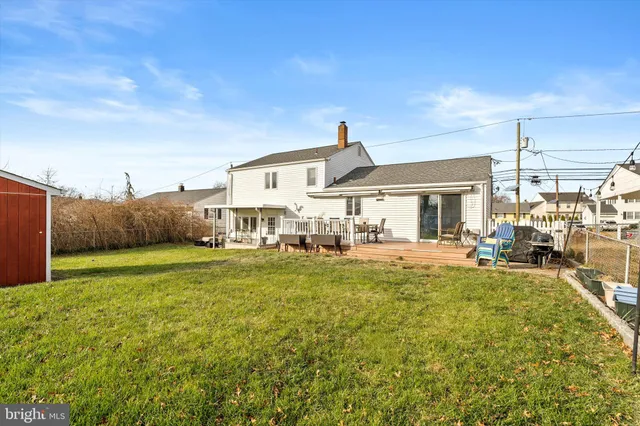 a view of a house with a big yard