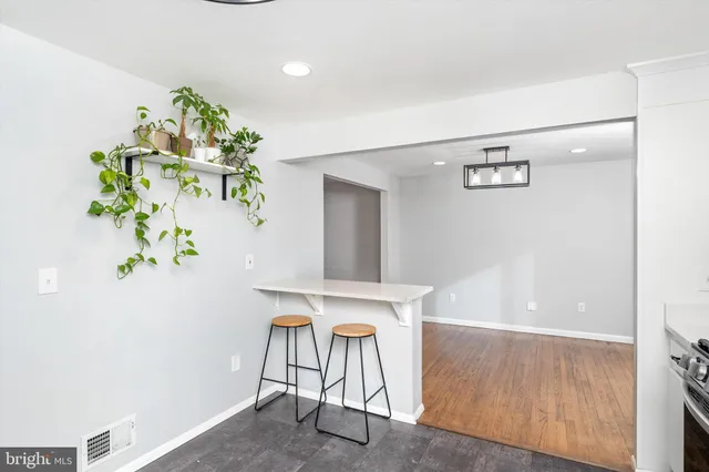 a view of workspace with furniture