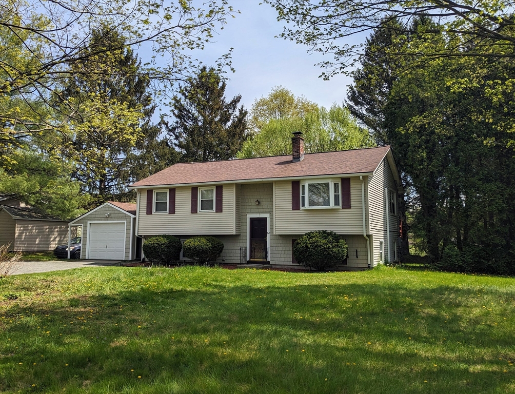 62 Breckenridge Road Hadley, MA 01035 - Photo 1 of 17 Gallery Image 1