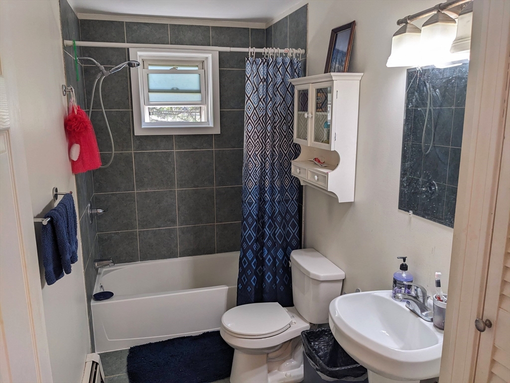 62 Breckenridge Road Hadley, MA 01035 - Photo 10 of 17 Gallery Image 10