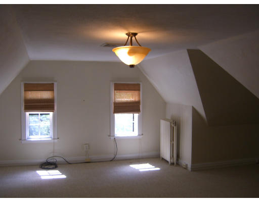227 Farmington Road Longmeadow, MA 01106 - Photo 12 of 12 Gallery Image 12