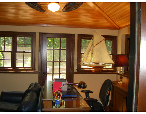 227 Farmington Road Longmeadow, MA 01106 - Photo 3 of 12 Gallery Image 3