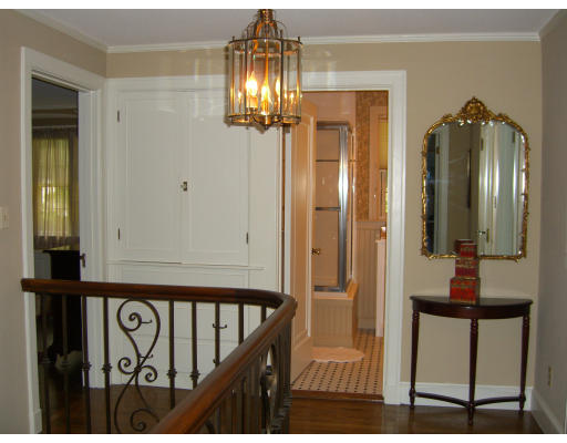 227 Farmington Road Longmeadow, MA 01106 - Photo 8 of 12 Gallery Image 8