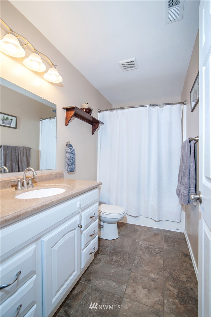 19691 Southwest 2.6 Road Quincy, WA 98848 - Photo 14 of 23 Gallery Image 14
