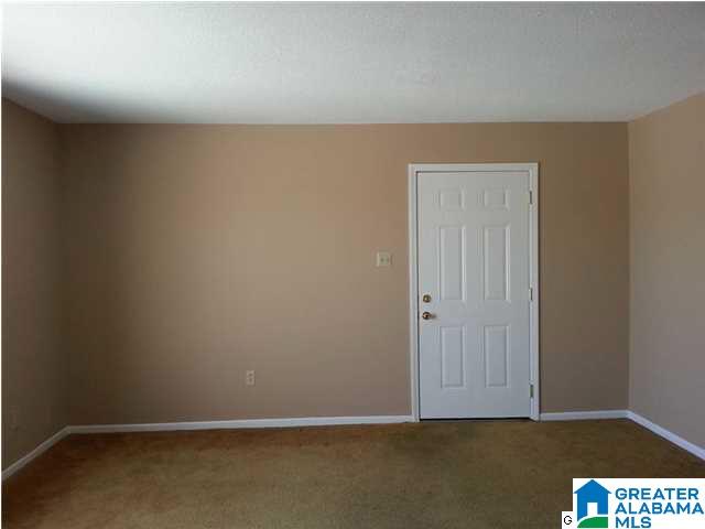 3350 Altamont Road South, Unit D23 Birmingham, AL 35205 - Photo 4 of 13