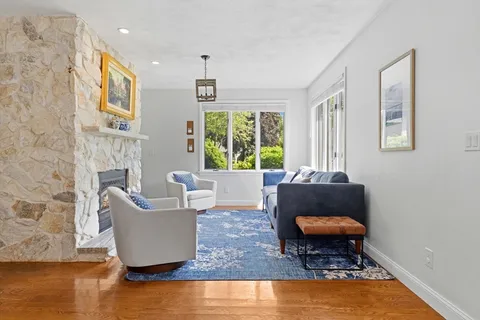 $1,399,999 | 3 Driftwood Lane, Lynnfield, MA 01940