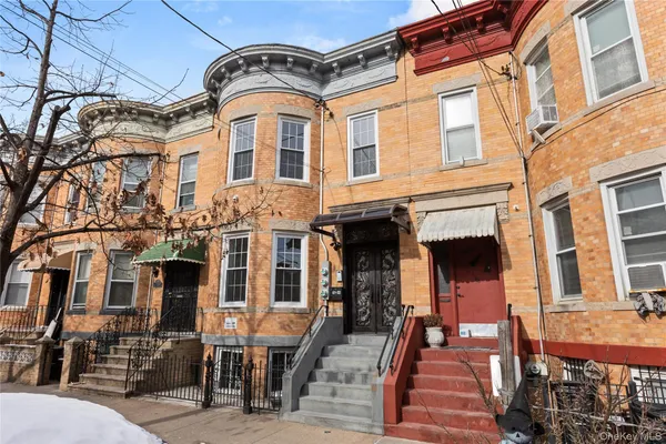 $4,000 | 61-33 Palmetto Street | Ridgewood