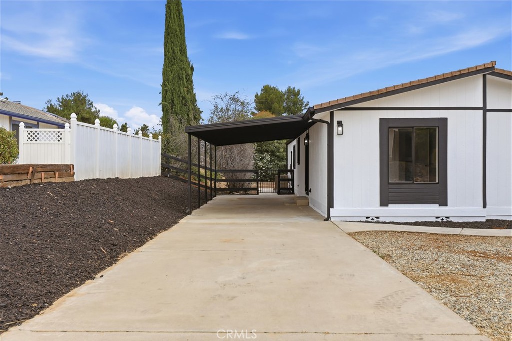 24826 Cornstalk Road Wildomar, CA 92595 - Photo 10 of 47 Gallery Image 10