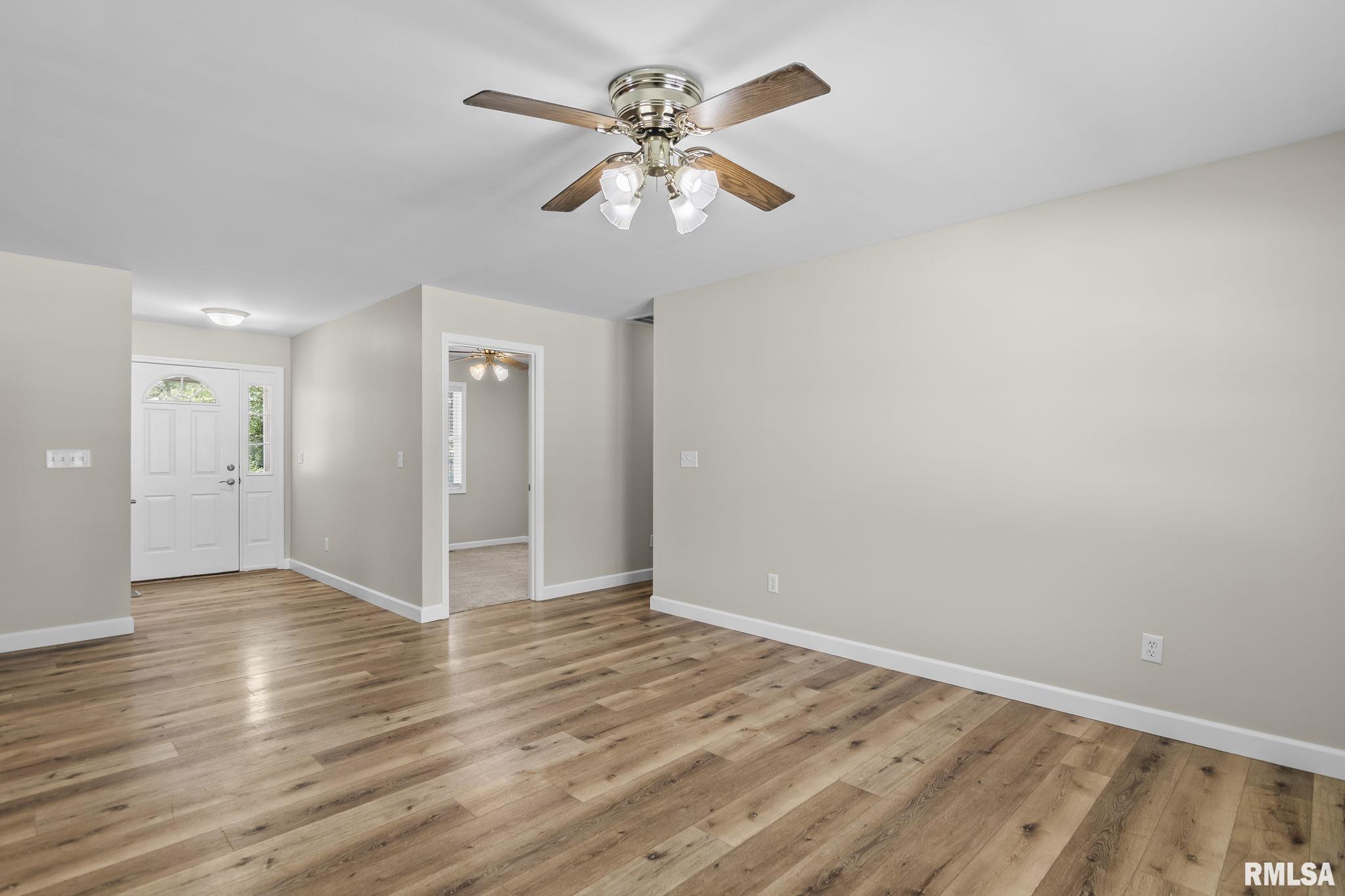317 East Kimble Street Springfield, IL 62703 - Photo 5 of 32 Gallery Image 5
