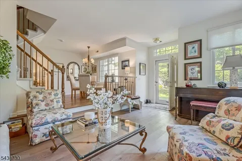 $574,900 | 52 Encampment Drive, Bedminster, NJ 07921