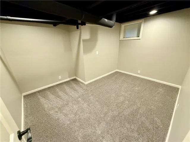 $209,900 | 1410 South Logan Avenue, Independence, MO 64055