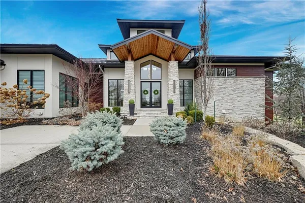 $3,500,000 | 21100 West 105th Street, Olathe, KS 66061