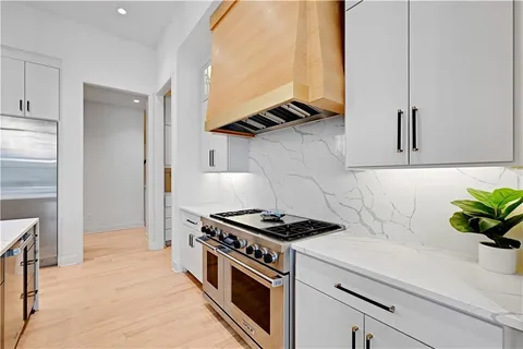 $3,500,000 | 21100 West 105th Street, Olathe, KS 66061