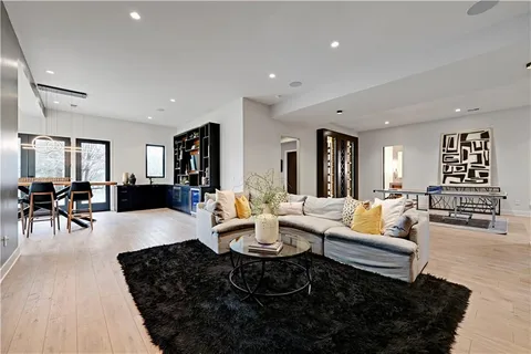 $3,500,000 | 21100 West 105th Street, Olathe, KS 66061