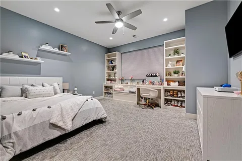 $3,385,000 | 21100 West 105th Street, Olathe, KS 66061