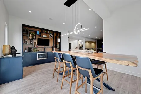 $3,500,000 | 21100 West 105th Street, Olathe, KS 66061