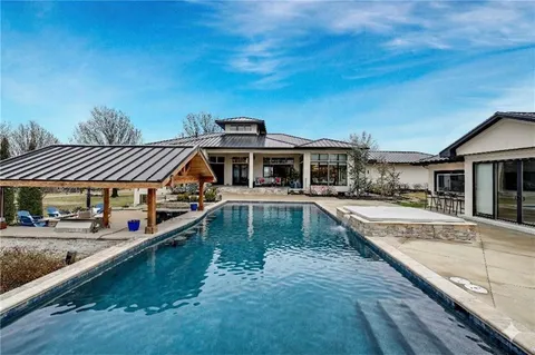 $3,500,000 | 21100 West 105th Street, Olathe, KS 66061