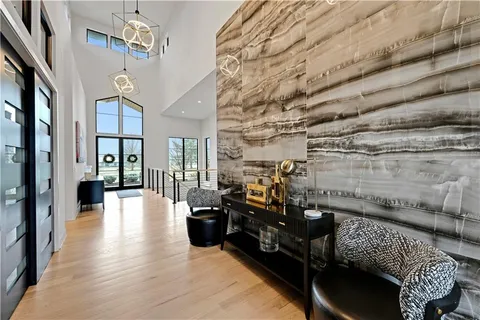 $3,385,000 | 21100 West 105th Street, Olathe, KS 66061