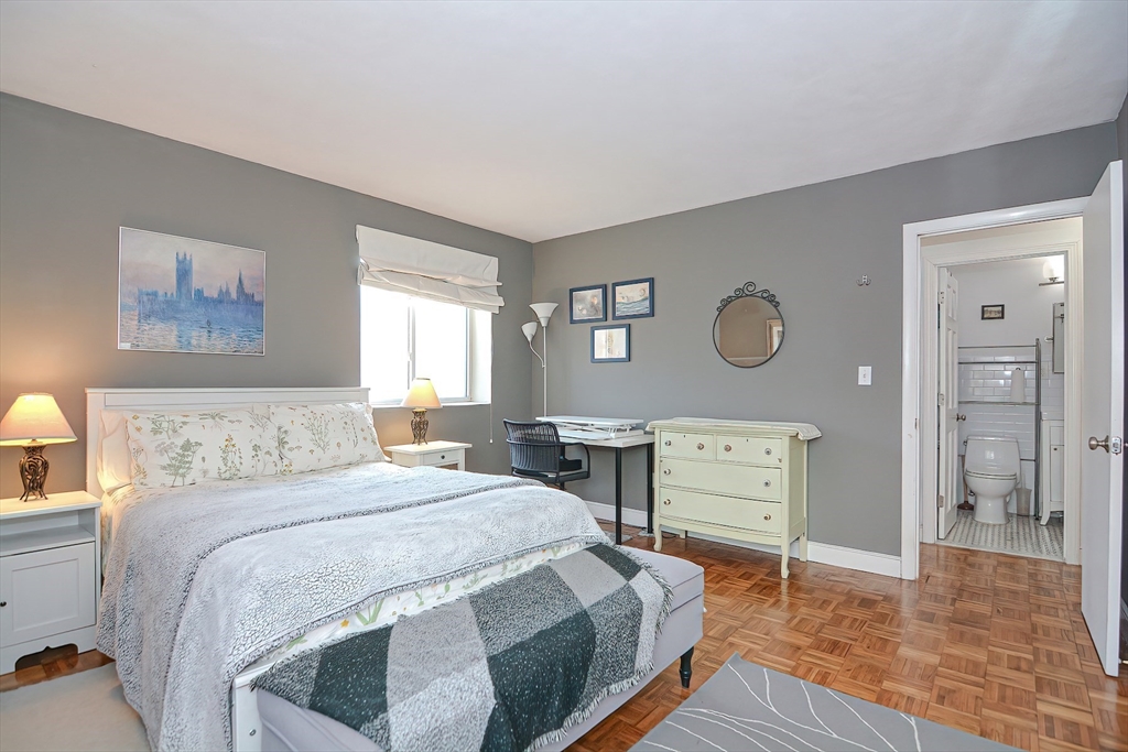 18 Pond Street, Unit 7 Boston, MA 02130 - Photo 8 of 19