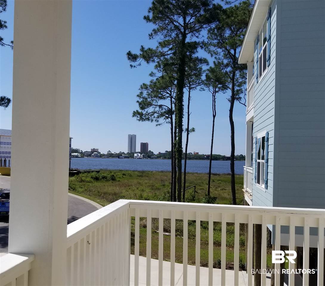 1278 Mako Loop Gulf Shores, AL 36542 - Photo 2 of 18 Front porch view