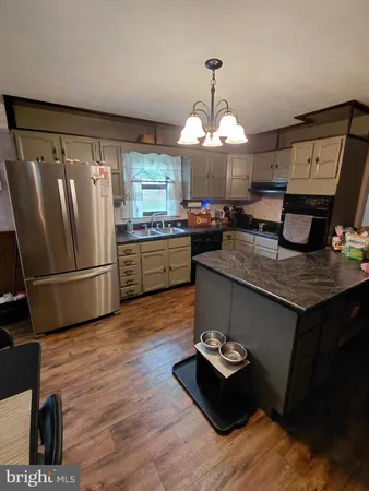 $320,000 | 1085 Frosty Hollow Road, Fisher, WV 26818
