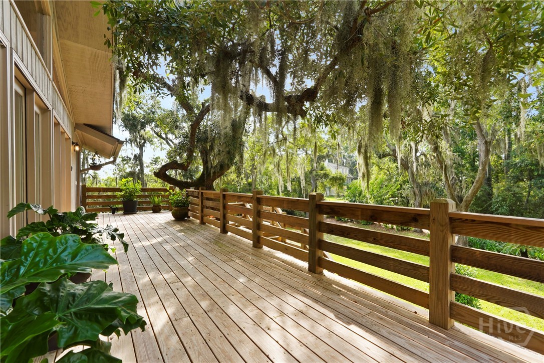 419 Walthour Road Savannah, GA 31410 - Photo 5 of 45