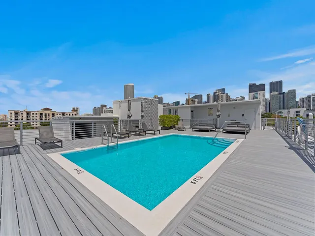 $1,399,000 | 529 Southwest 11th Street, Unit 303, Miami, FL 33129