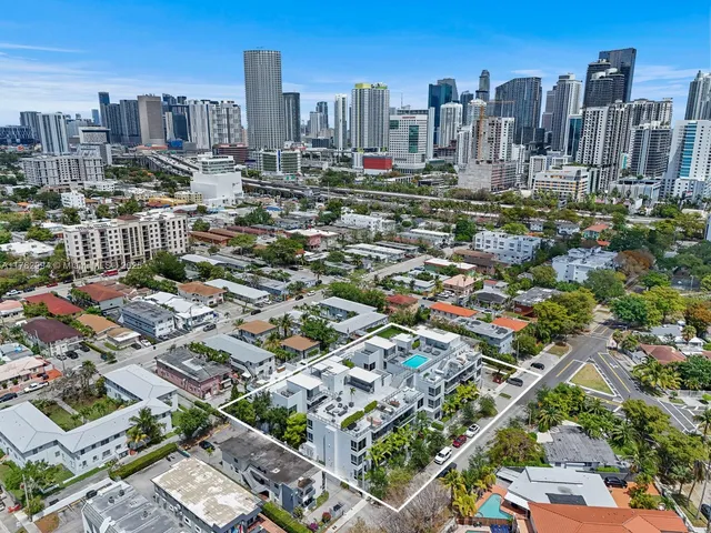 $1,399,000 | 529 Southwest 11th Street, Unit 303, Miami, FL 33129