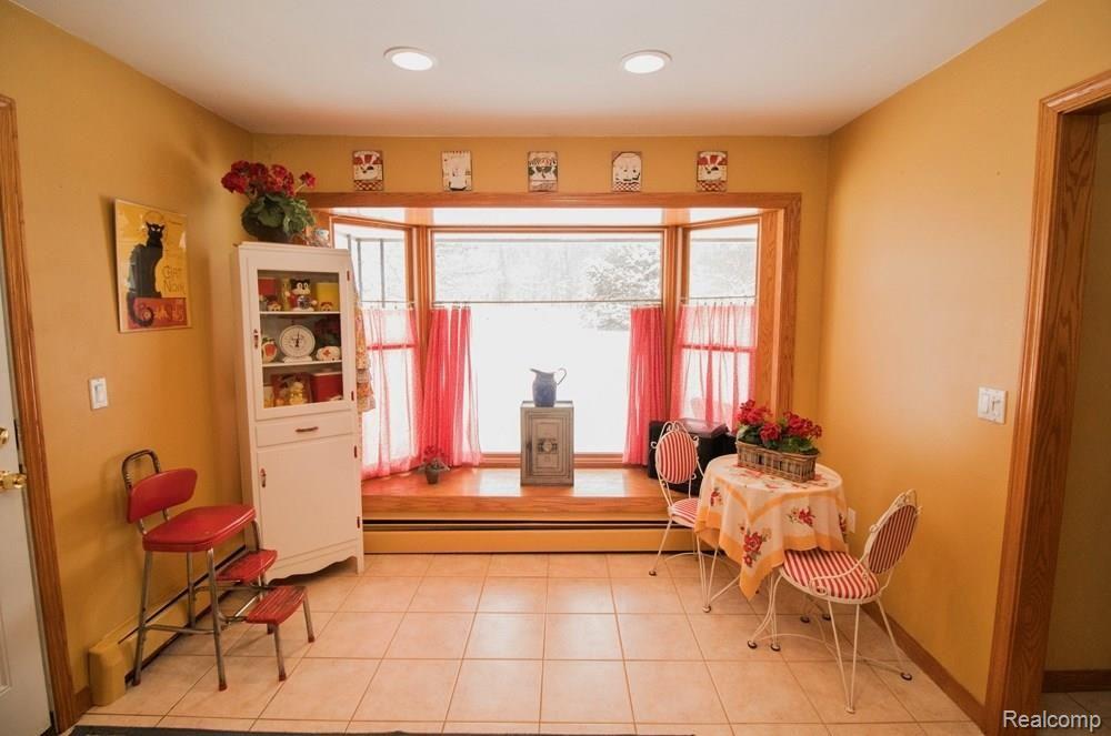 26 South Hughes Road Howell, MI 48843 - Photo 13 of 44 IMG_1999 - Copy.jpg