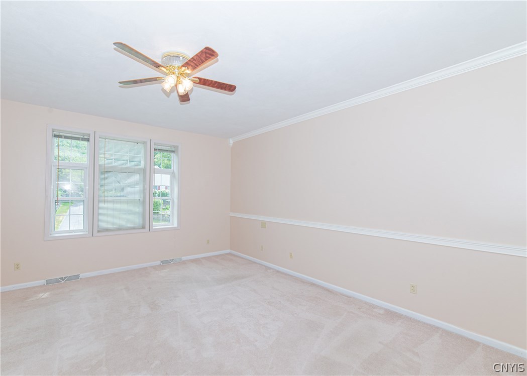 123 Peridot Drive Camillus, NY 13219 - Photo 15 of 36