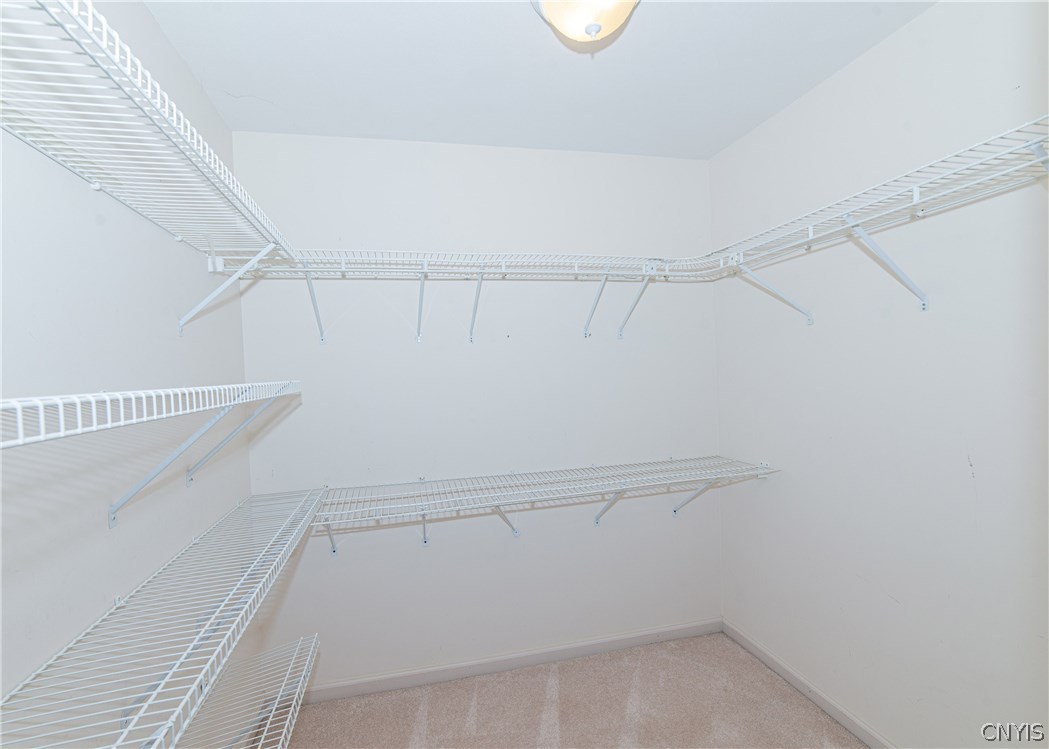 123 Peridot Drive Camillus, NY 13219 - Photo 18 of 36