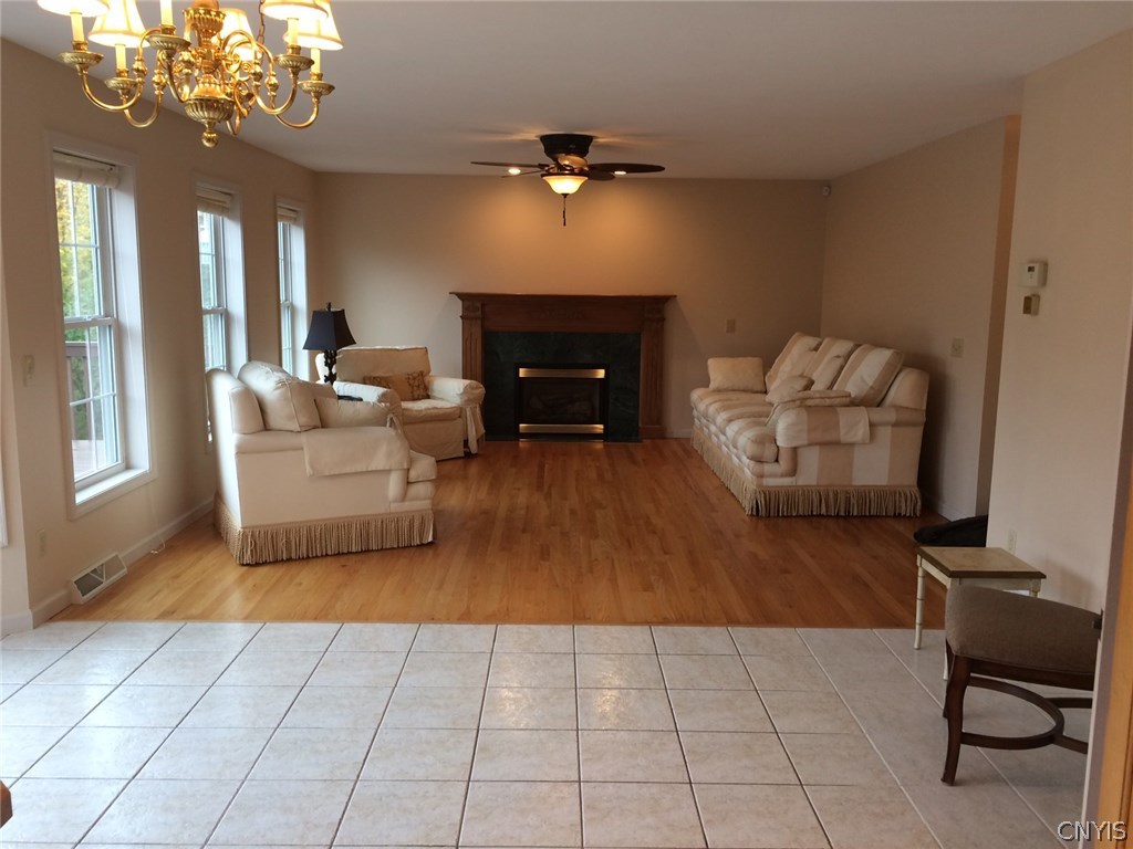 123 Peridot Drive Camillus, NY 13219 - Photo 32 of 36