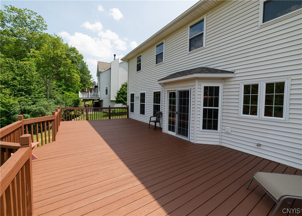 123 Peridot Drive Camillus, NY 13219 - Photo 8 of 36