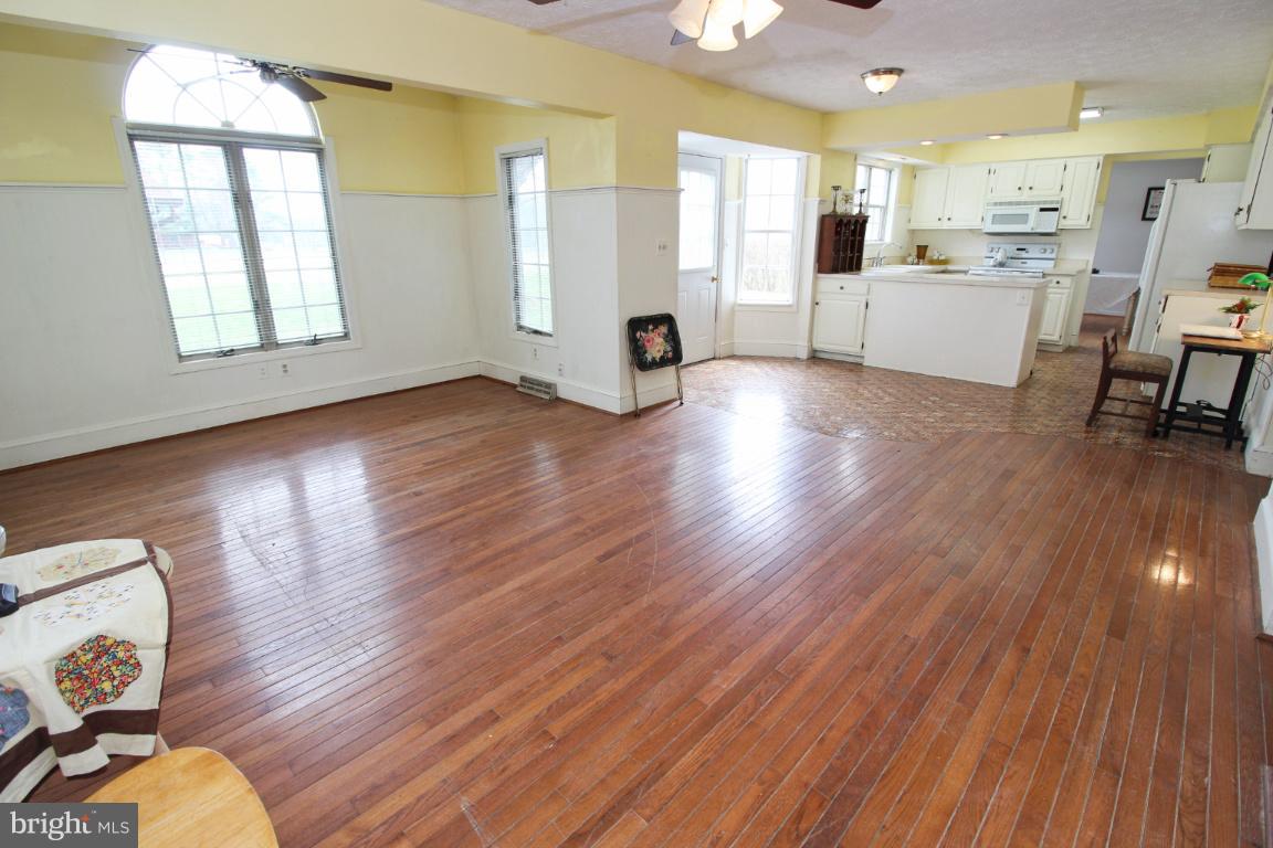405 Calvary Road Churchville, MD 21028 - Photo 13 of 29 Family Room
