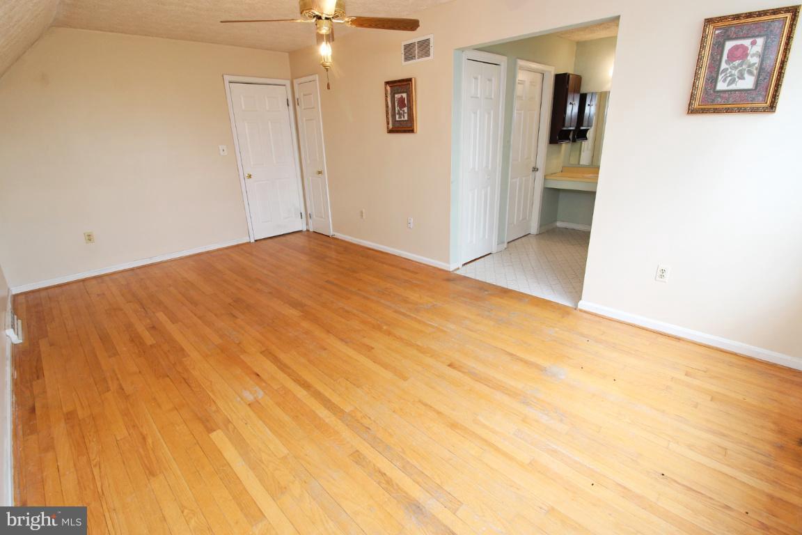 405 Calvary Road Churchville, MD 21028 - Photo 16 of 29 Living Room