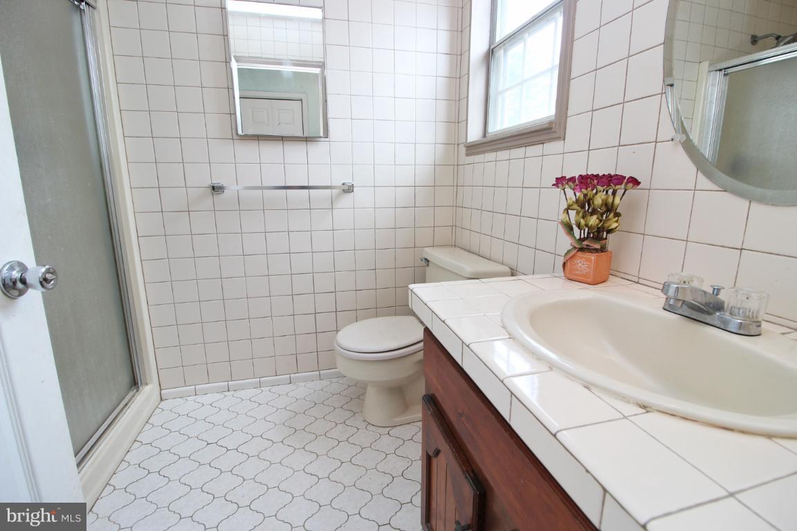 405 Calvary Road Churchville, MD 21028 - Photo 18 of 29 Bath (Master)
