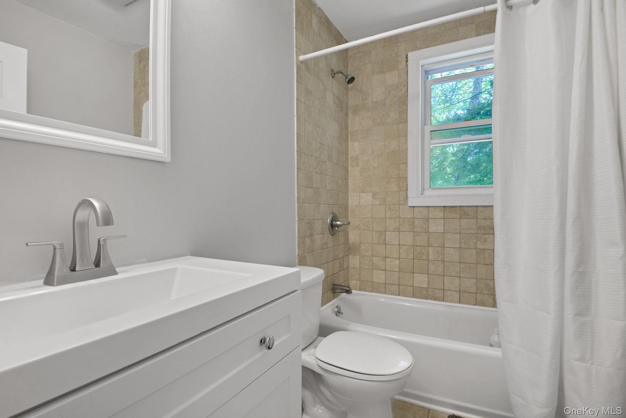 287 Norton Road Red Hook, NY 12571 - Photo 17 of 31