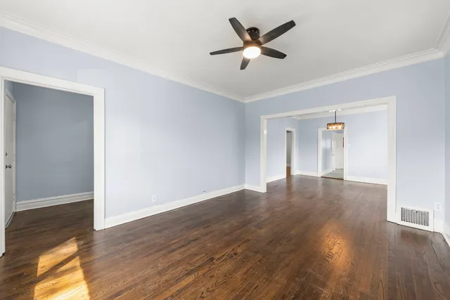 $2,100 | 9118 Lincoln Avenue, Unit 1, Brookfield, IL 60513