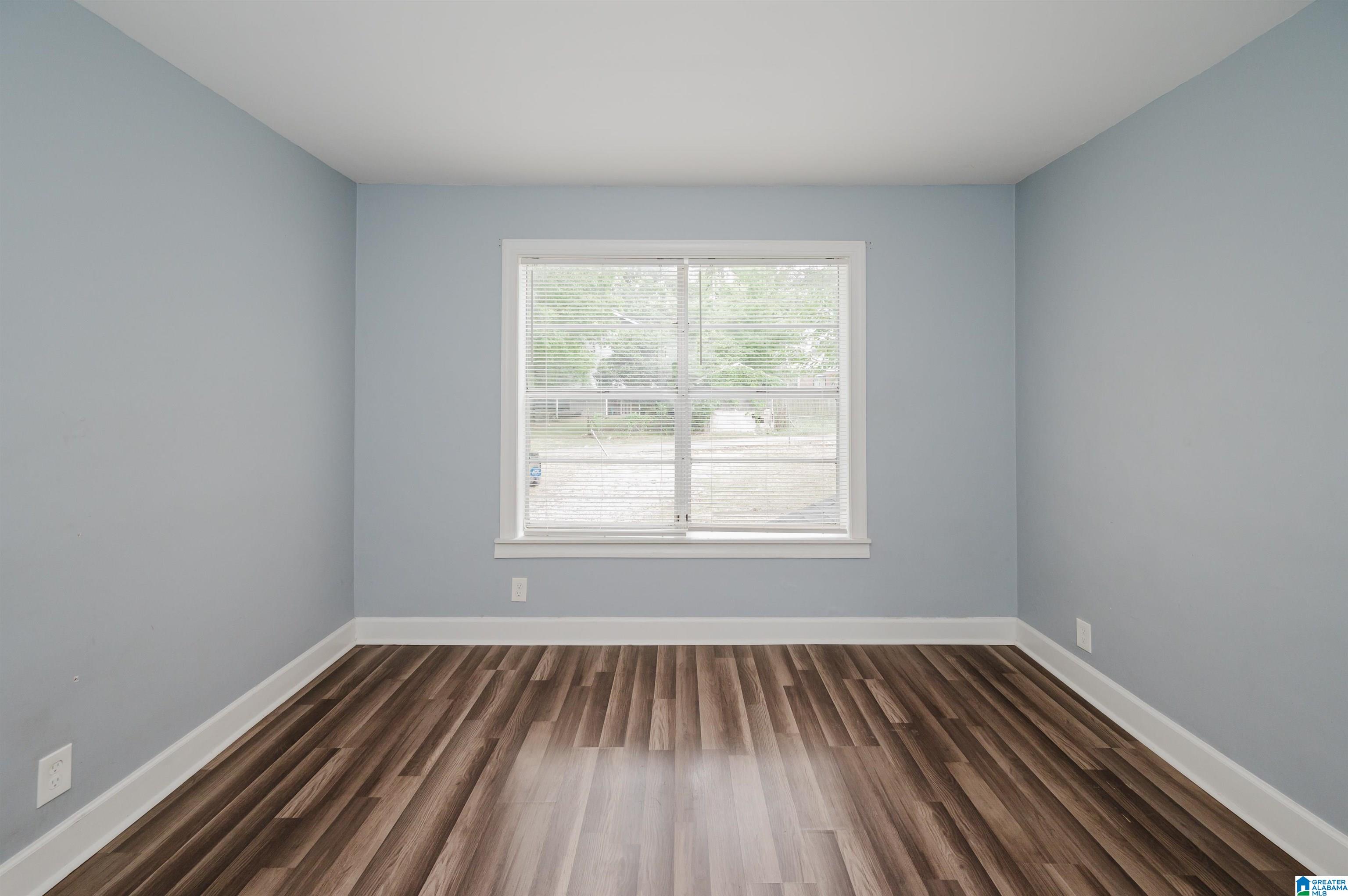 609 Valley Road Fairfield, AL 35064 - Photo 28 of 36