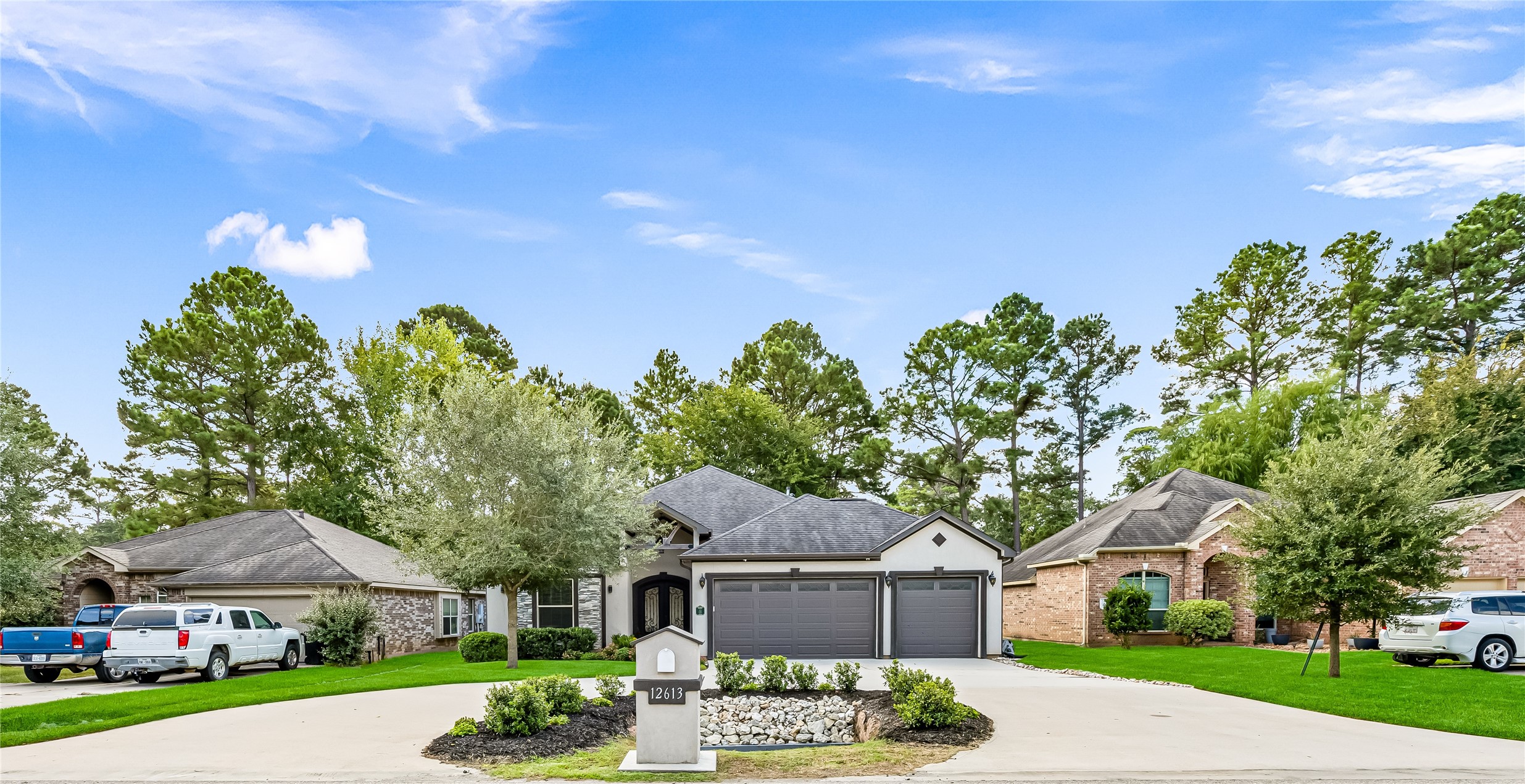 12613 Walden Road Montgomery, TX 77356 - Photo 2 of 29 Gallery Image 2