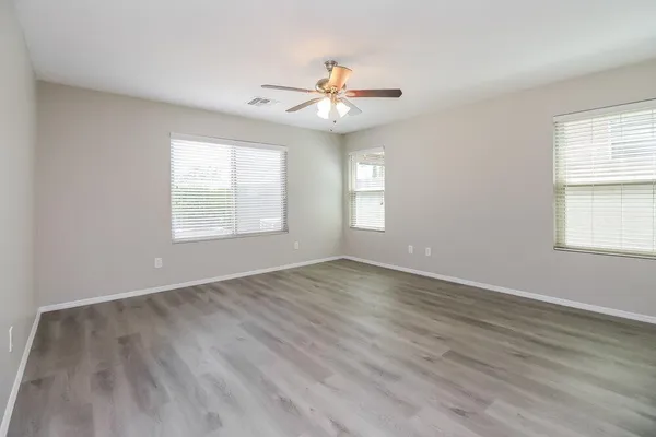 $1,915 | 3047 West Dancer Lane, San Tan Valley, AZ 85144