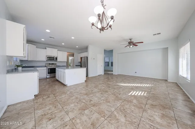 $465,000 | 7139 West Pioneer Street, Phoenix, AZ 85043