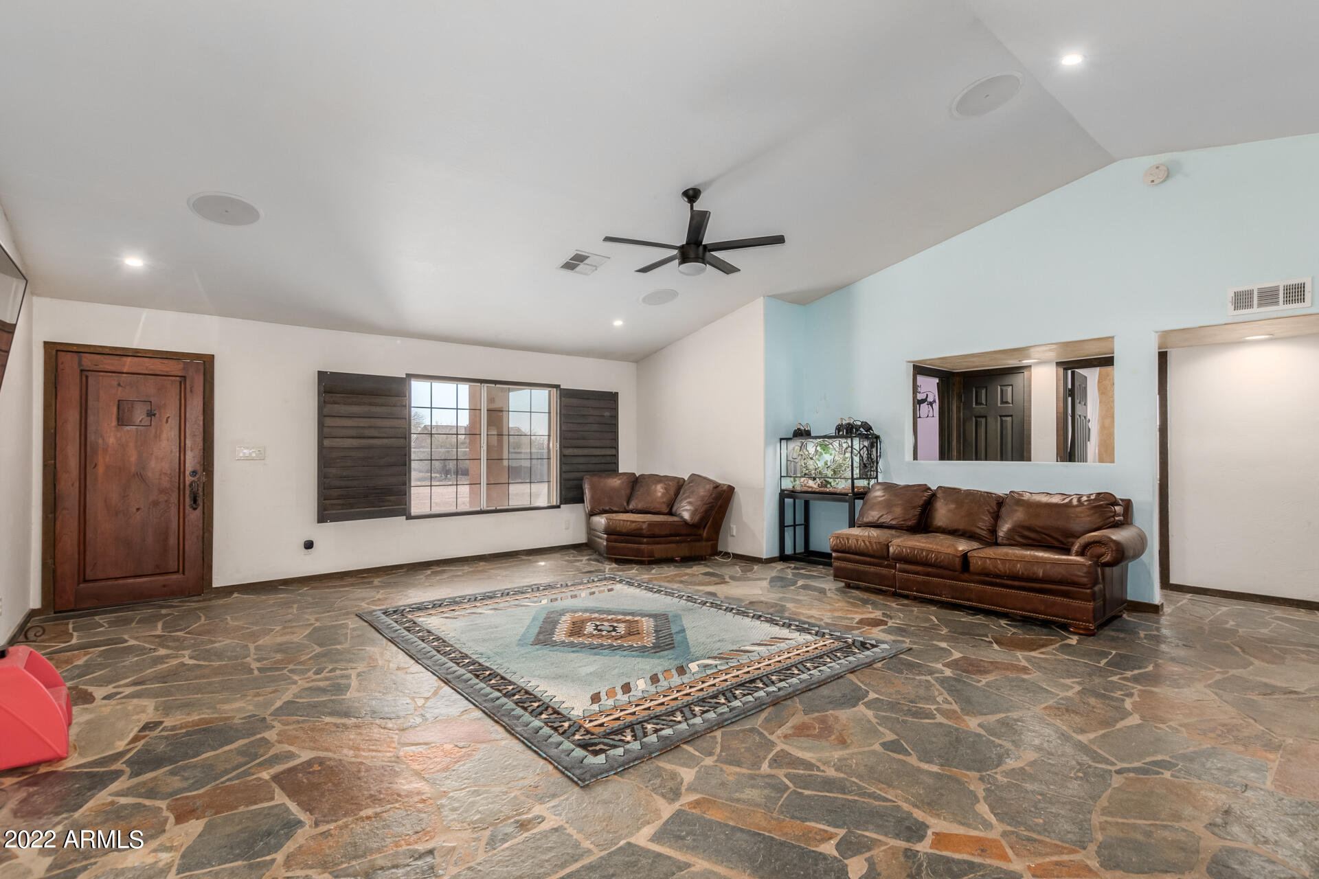 925 East Joy Ranch Road Phoenix, AZ 85086 - Photo 8 of 40 06-Joy Ranch