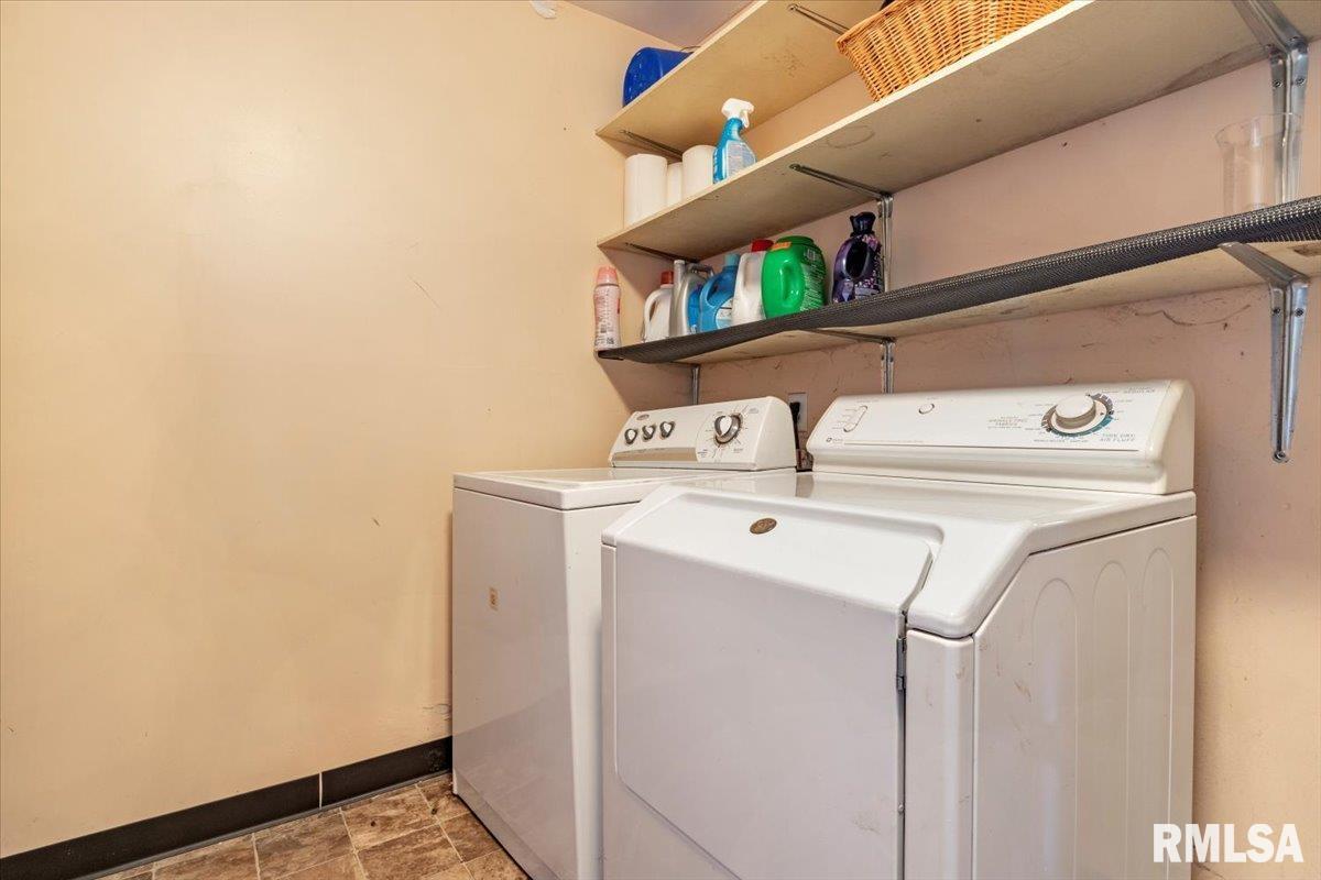 2908 East Griffiths Avenue Springfield, IL 62702 - Photo 36 of 36