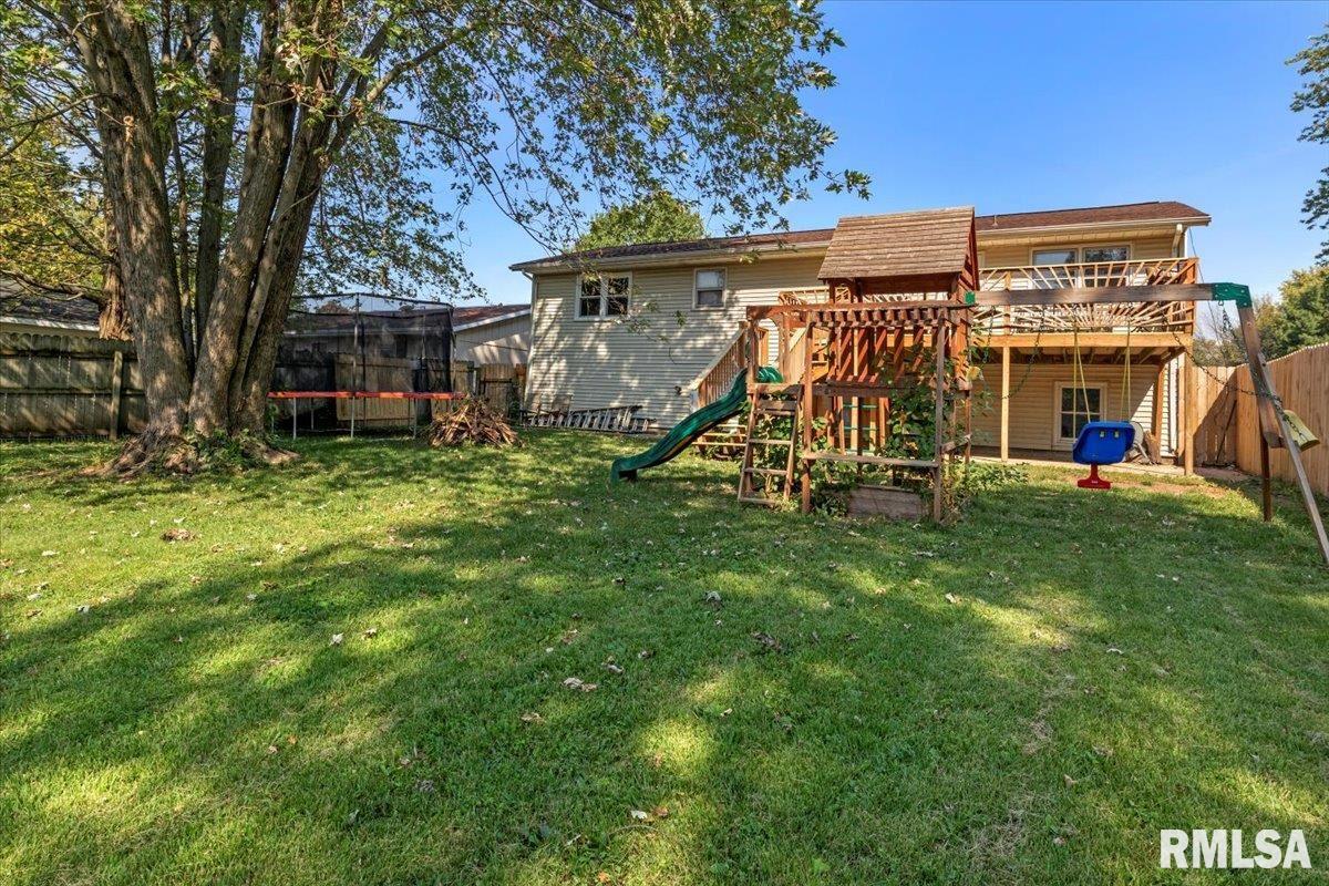 2908 East Griffiths Avenue Springfield, IL 62702 - Photo 9 of 36