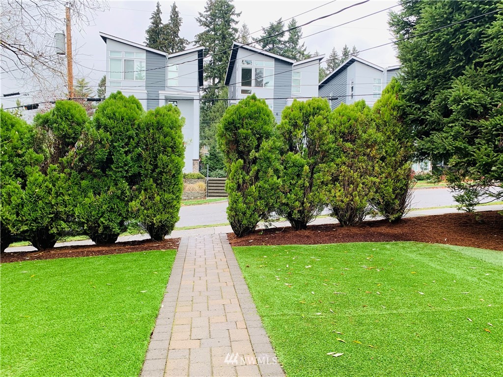 10331 Northeast 187th Street Bothell, WA 98011 - Photo 3 of 24