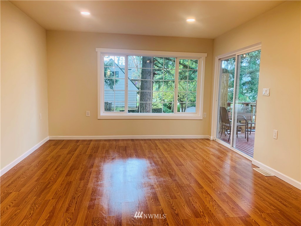 10331 Northeast 187th Street Bothell, WA 98011 - Photo 8 of 24
